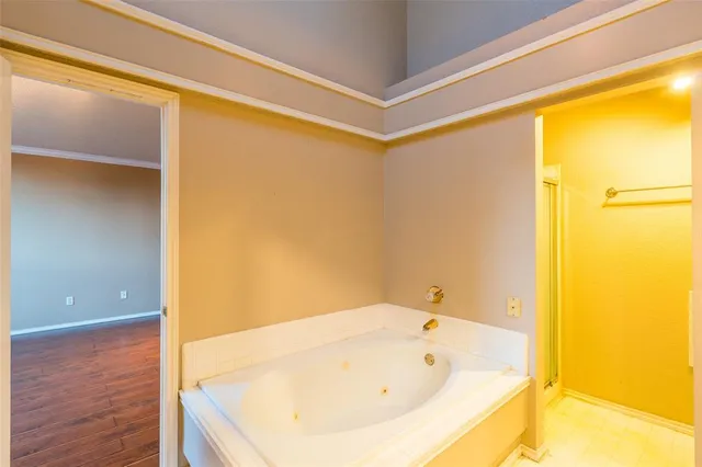 $2,500 | 4103 Meadow Drive, Grapevine, TX 76051