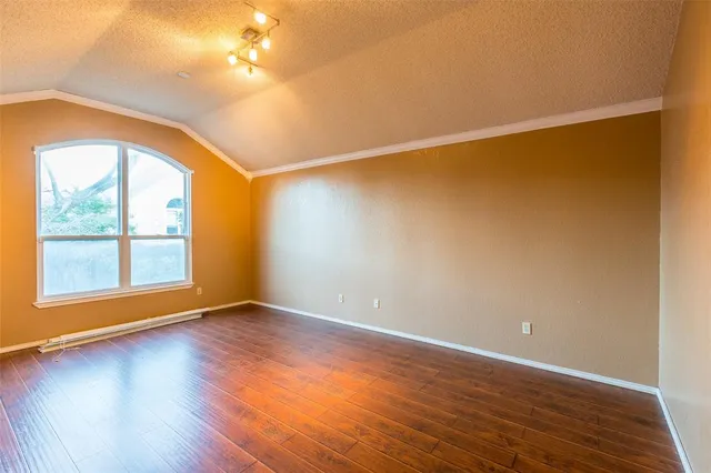 $2,500 | 4103 Meadow Drive, Grapevine, TX 76051