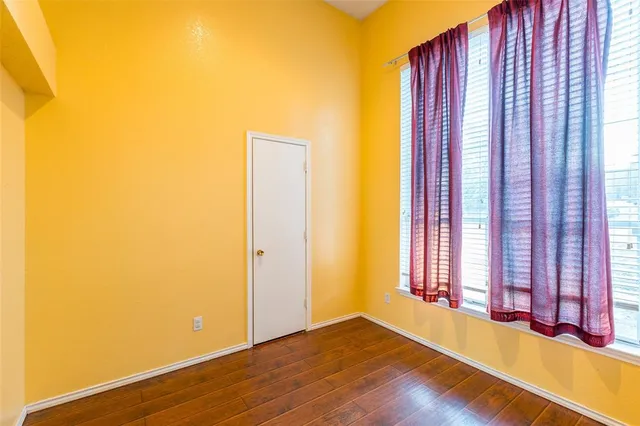 $2,500 | 4103 Meadow Drive, Grapevine, TX 76051