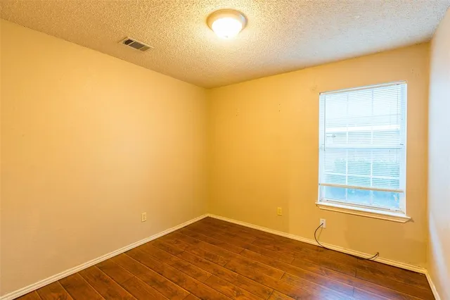 $2,500 | 4103 Meadow Drive, Grapevine, TX 76051