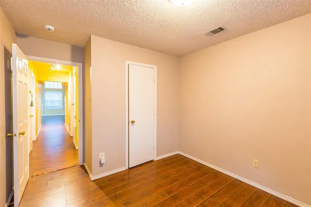 $2,500 | 4103 Meadow Drive, Grapevine, TX 76051