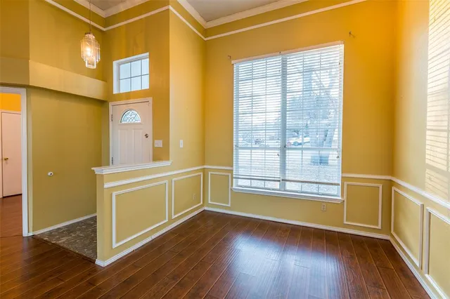 $2,500 | 4103 Meadow Drive, Grapevine, TX 76051