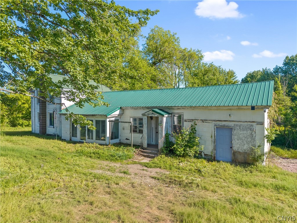 348 West Stone Road New Haven, NY 13114 - Photo 6 of 9