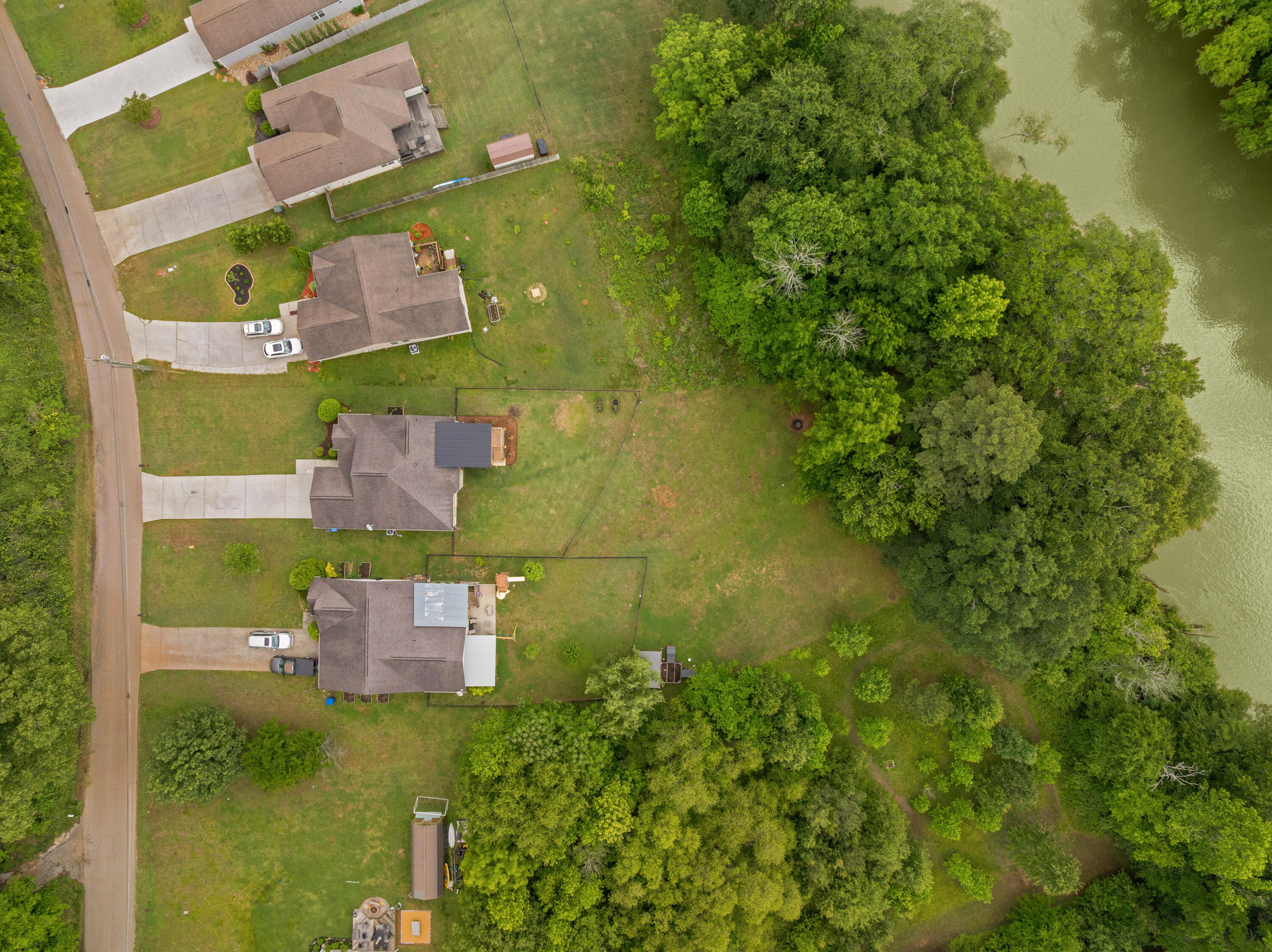 2774 Forest Road Chattanooga, TN 37406 - Photo 2 of 45 03 - 2774 Forest Rd - Drone