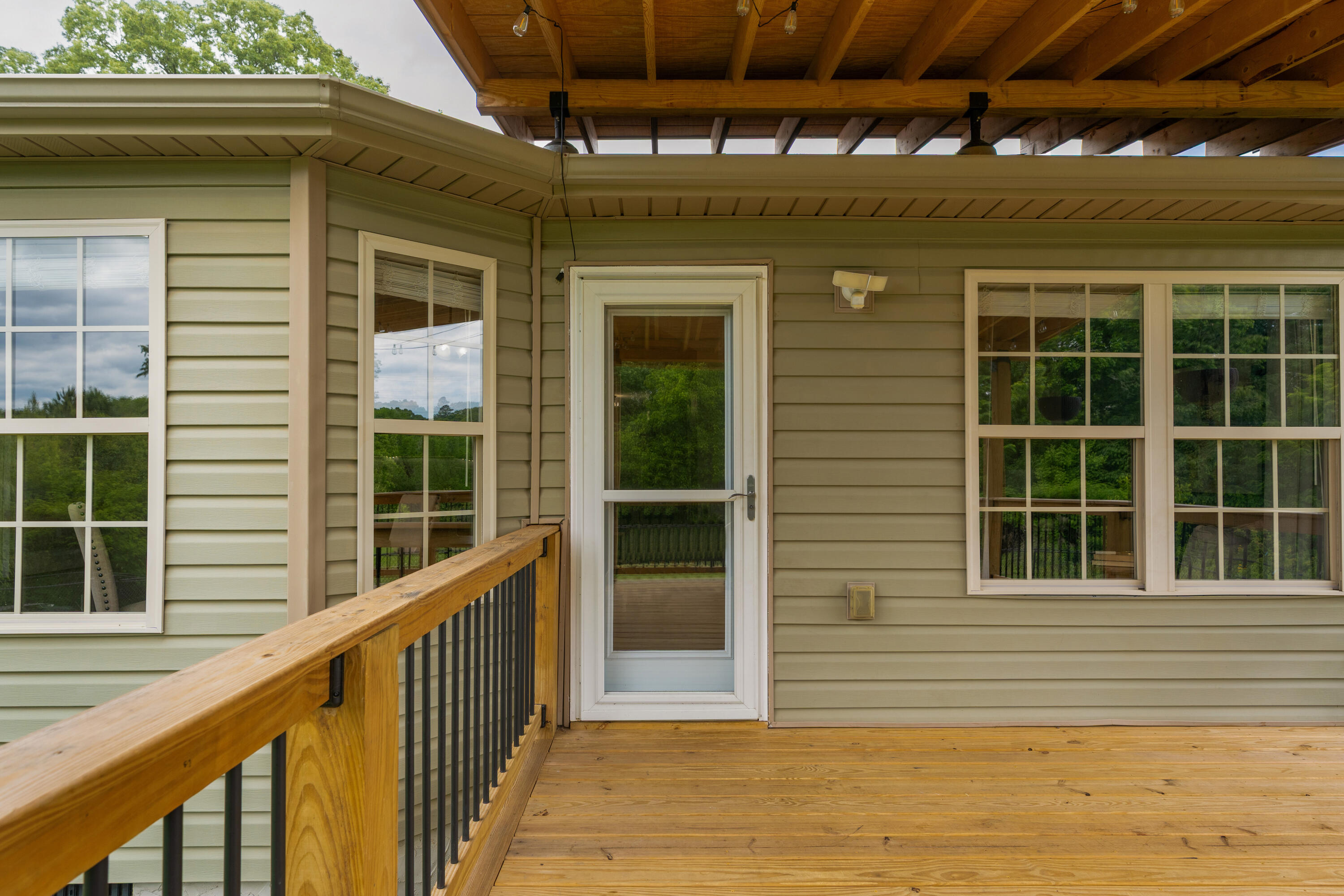 2774 Forest Road Chattanooga, TN 37406 - Photo 28 of 45 11 - 2774 Forest Rd - Exterior