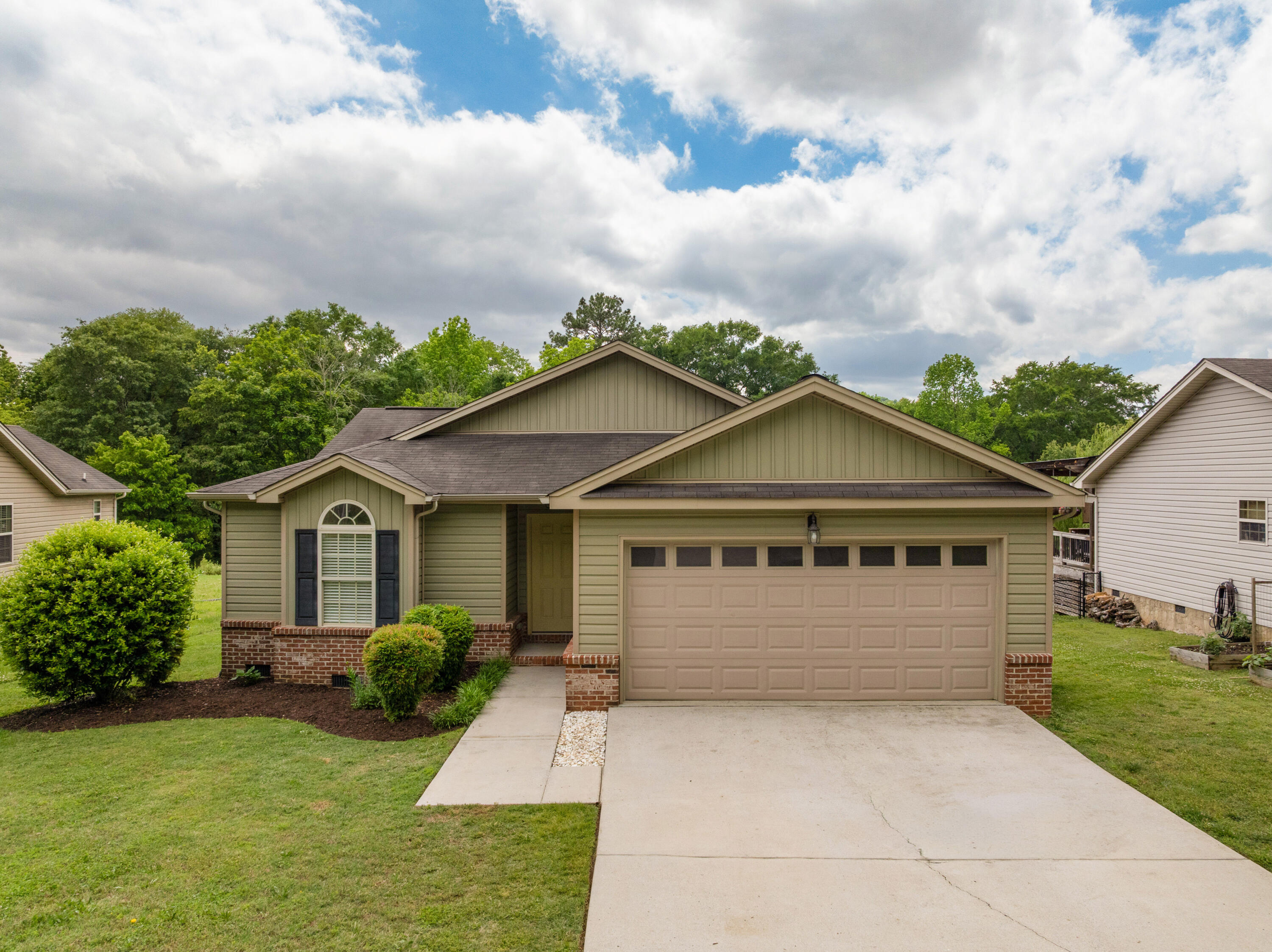 2774 Forest Road Chattanooga, TN 37406 - Photo 4 of 45 01 - 2774 Forest Rd - Drone