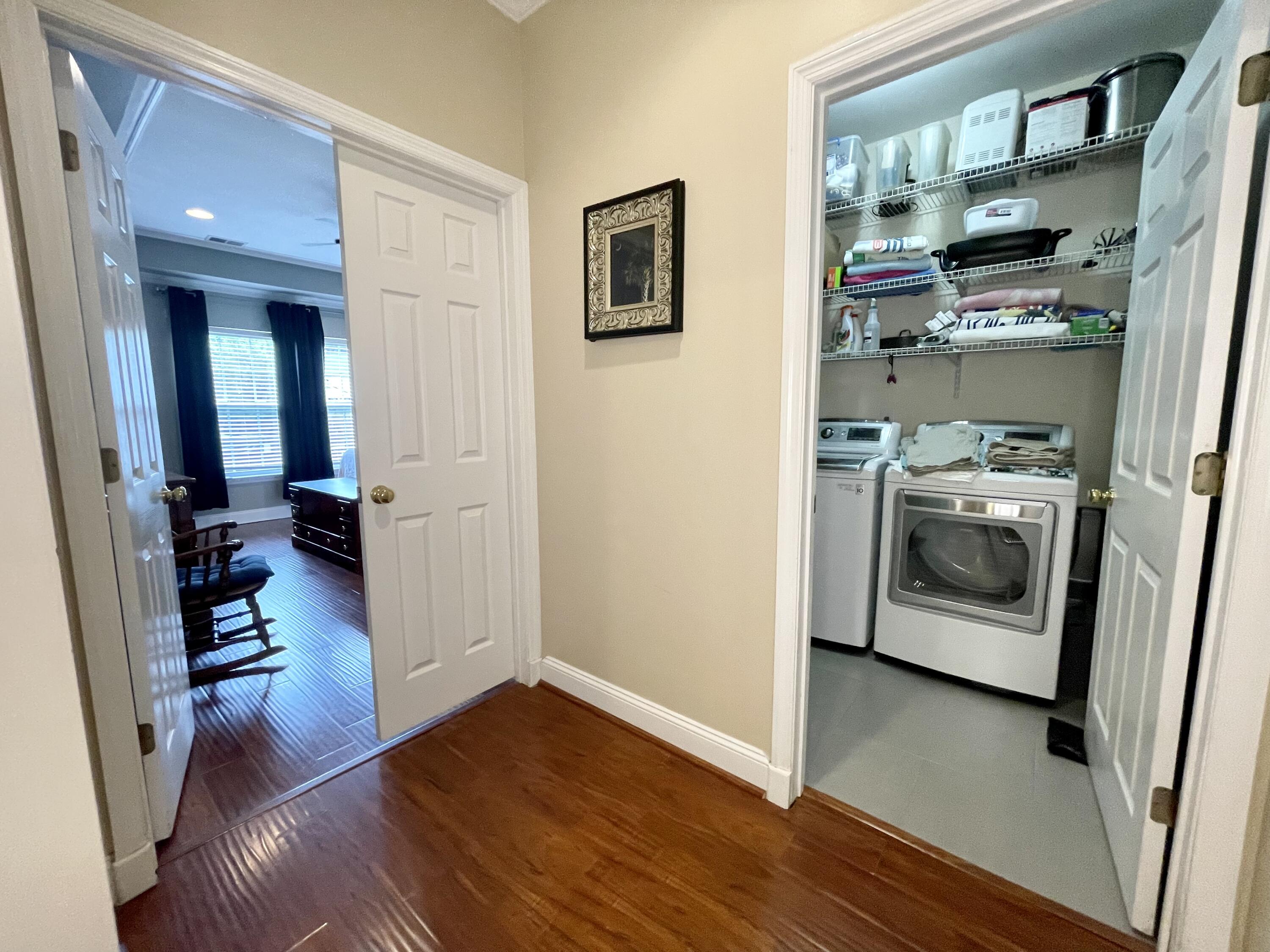 205 Hollytree Circle Ladson, SC 29456 - Photo 17 of 45 B649FCD7-F593-470D-A20E-E36E6F278128