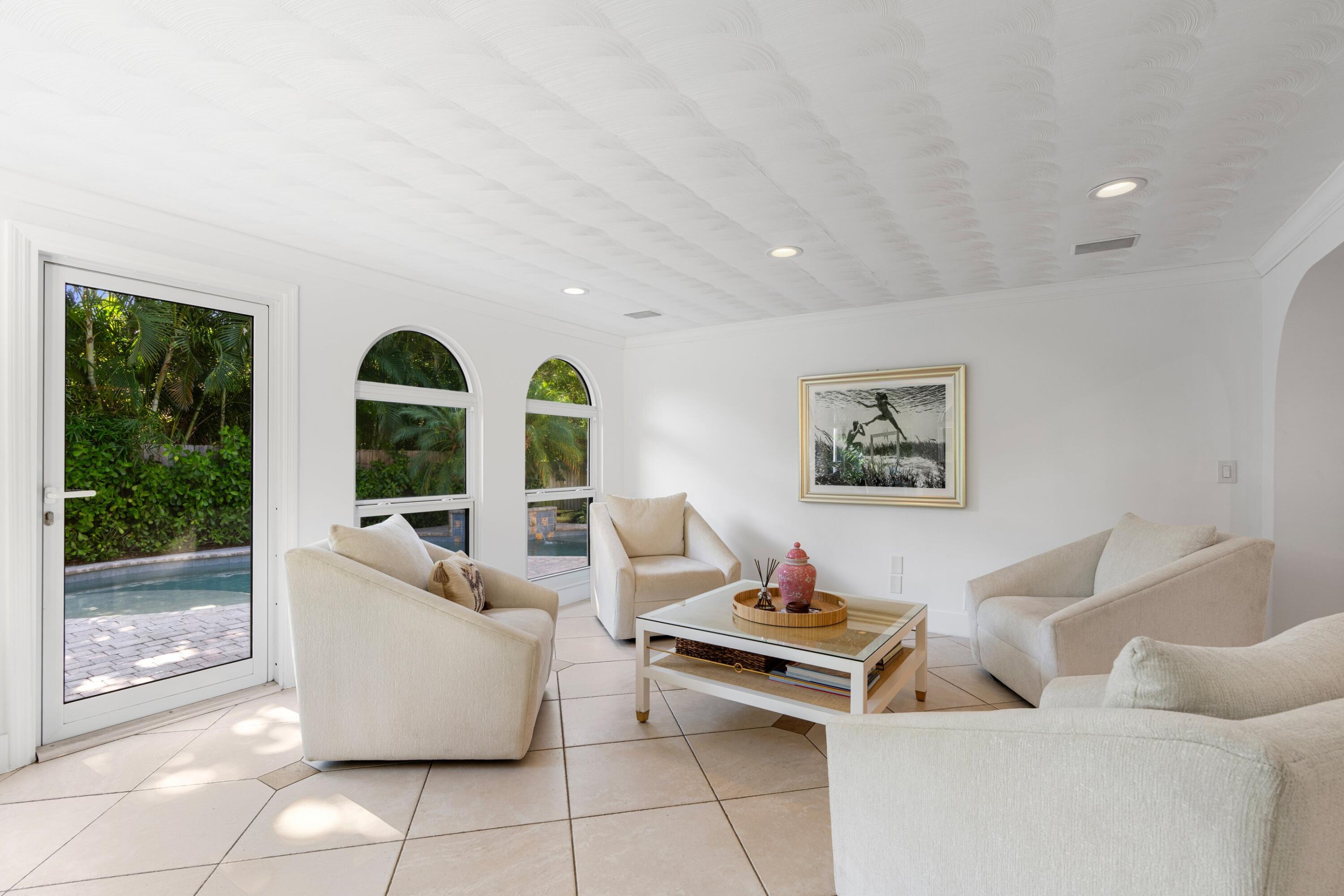 35 Anna Street Ocean Ridge, FL 33435 - Photo 6 of 75 Family Room
