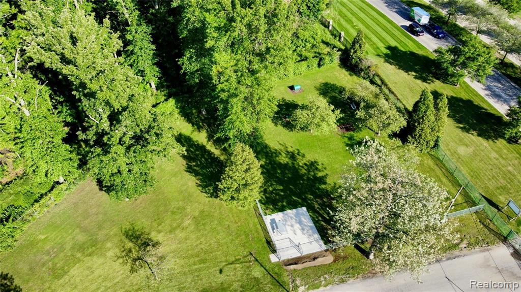 1007 Vernier Road Grosse Pointe, MI 48236 - Photo 41 of 50