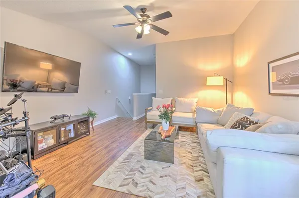 $3,200 | 11808 13th Way North, St. Petersburg, FL 33716