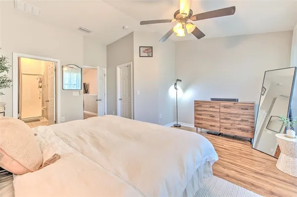 $3,200 | 11808 13th Way North, St. Petersburg, FL 33716