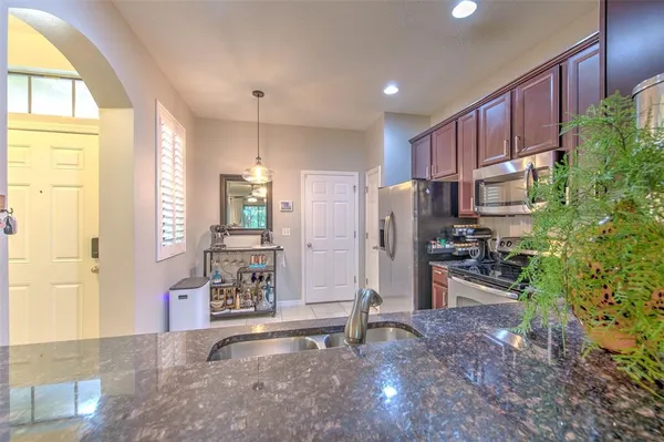 $3,200 | 11808 13th Way North, St. Petersburg, FL 33716