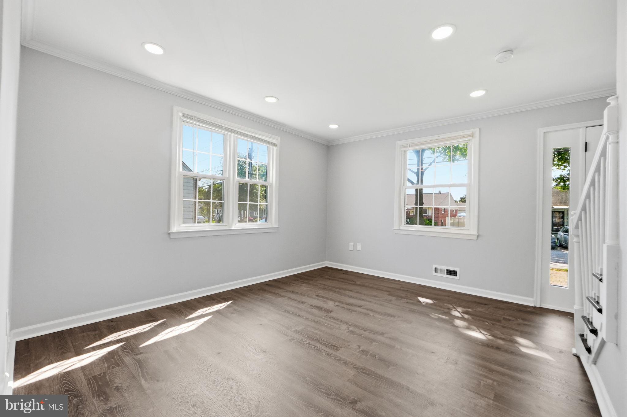 176 Carroll Road Pasadena, MD 21122 - Photo 9 of 42