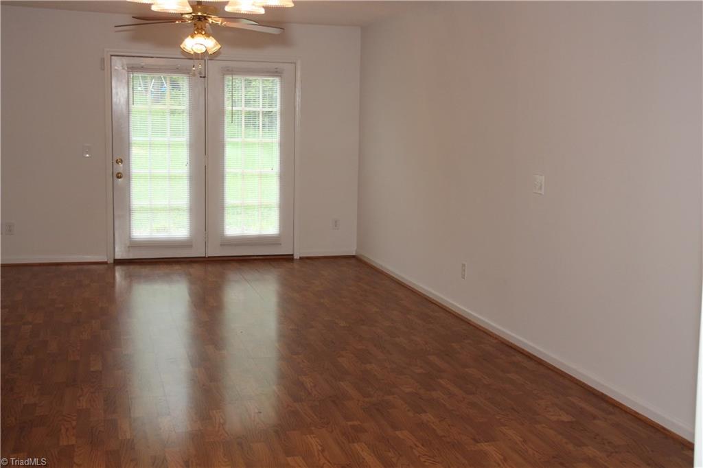 909 James Road High Point, NC 27265 - Photo 10 of 15