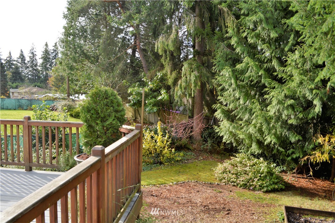 9728 231st Place Southwest Edmonds, WA 98020 - Photo 13 of 16 Gallery Image 13