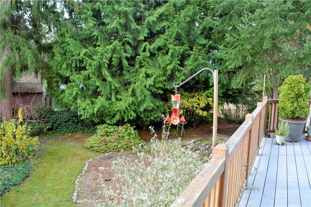 9728 231st Place Southwest Edmonds, WA 98020 - Photo 14 of 16 Gallery Image 14