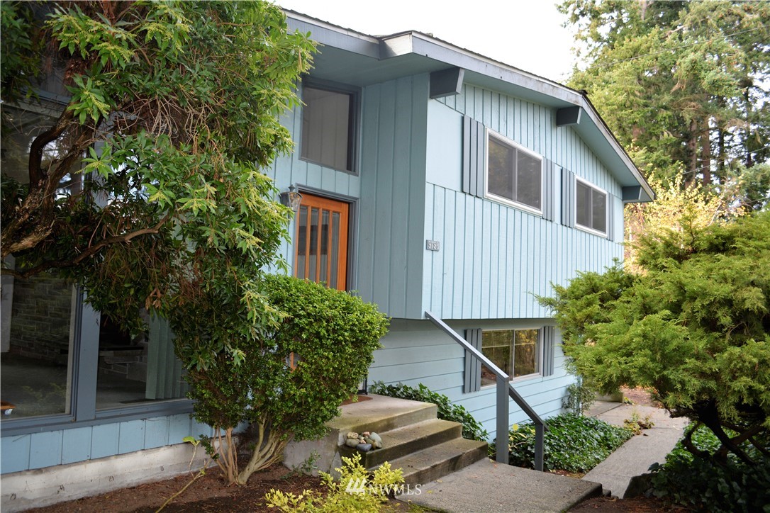 9728 231st Place Southwest Edmonds, WA 98020 - Photo 16 of 16 Gallery Image 16