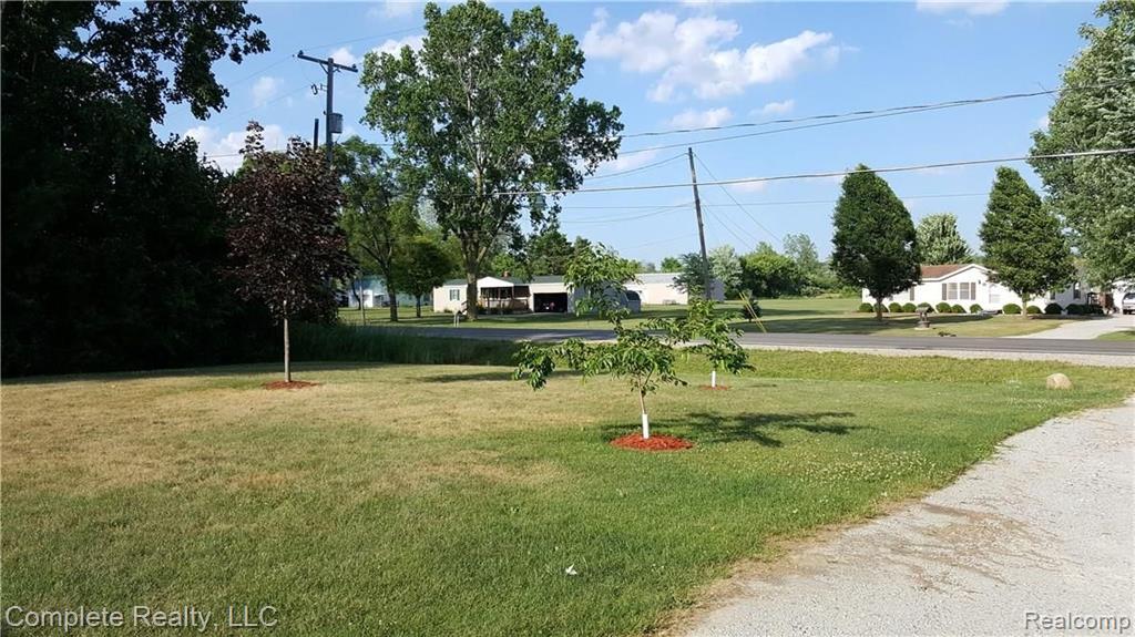 5033 North Center Road Flint, MI 48506 - Photo 29 of 29