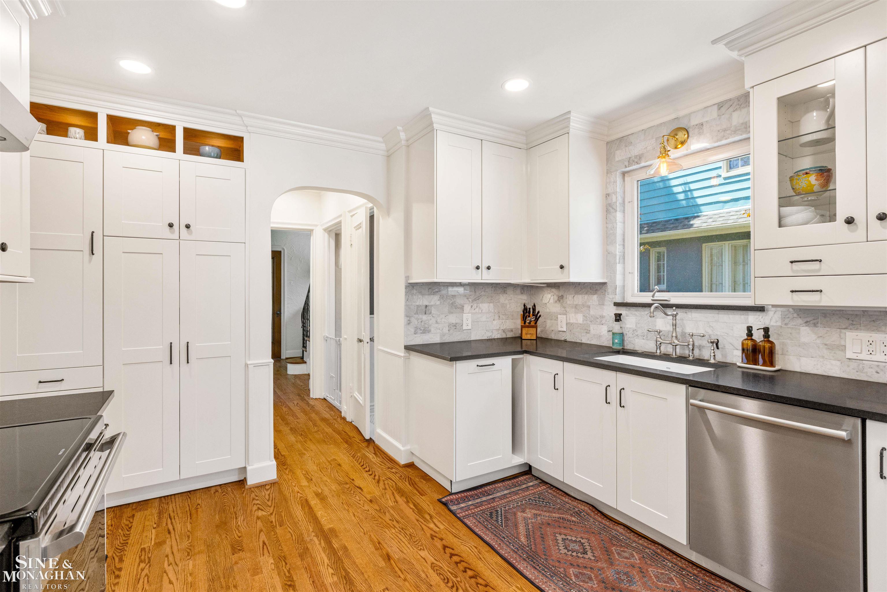 1382 Harvard Road Grosse Pointe Park, MI 48230 - Photo 15 of 45