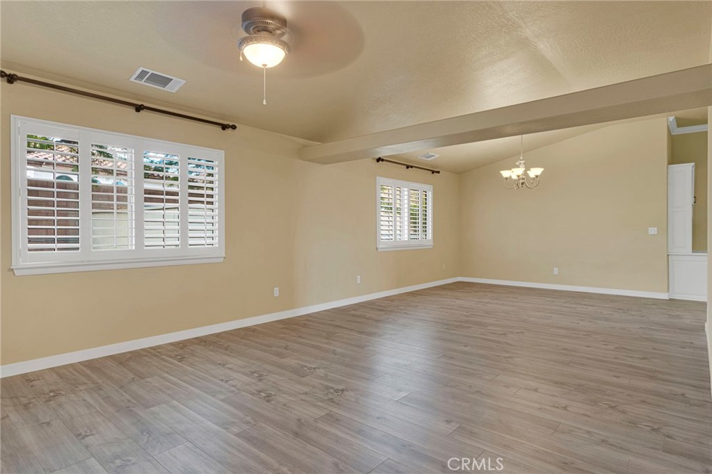 16653 Iwa Road Apple Valley, CA 92307 - Photo 12 of 60 Gallery Image 12
