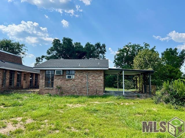 2376 Coteau Road Houma, LA 70364 - Photo 22 of 26 Guest house side view