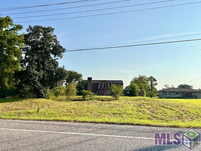 2376 Coteau Road Houma, LA 70364 - Photo 7 of 26 Front View from road