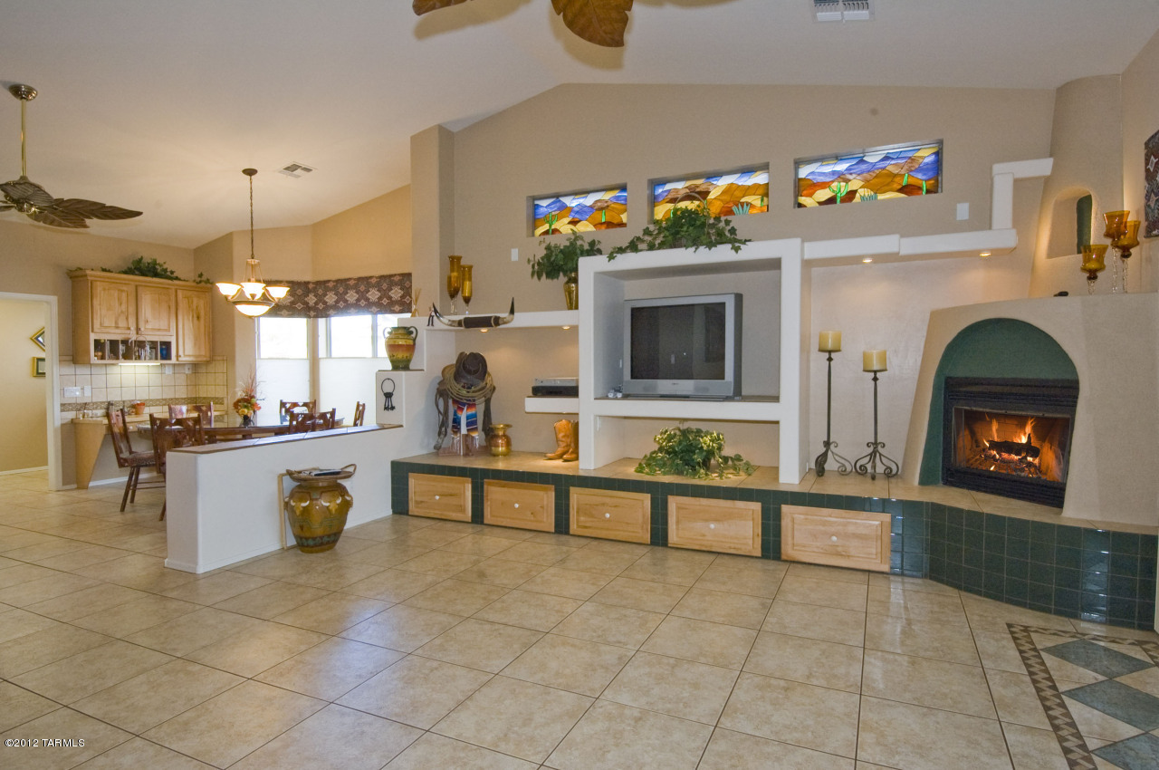 62397 East Northwood Road Tucson, AZ 85739 - Photo 13 of 34
