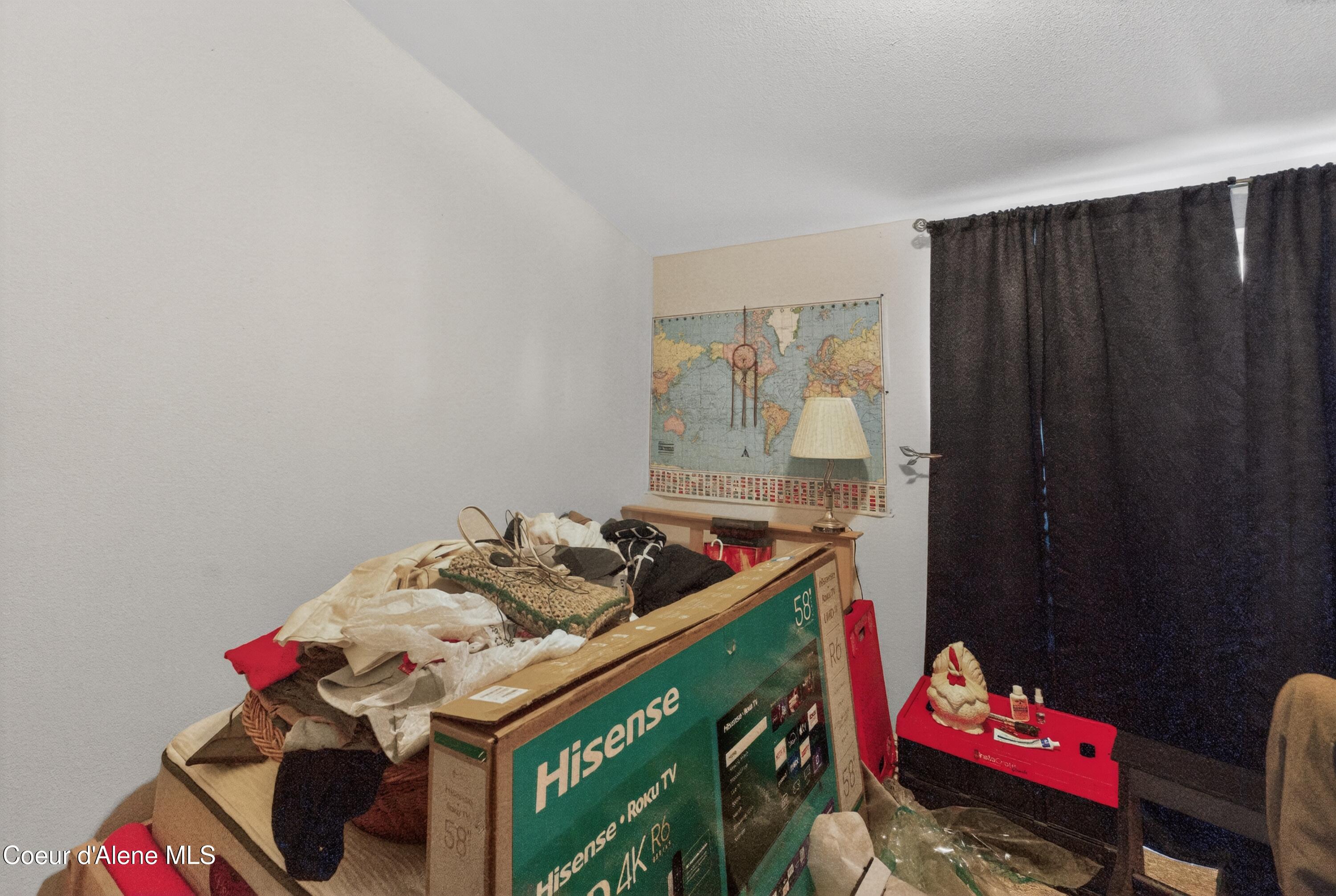 1816 Bounty Loop Hayden, ID 83835 - Photo 18 of 28 24_1816_W_Bounty_Loop-Bedroom-5315