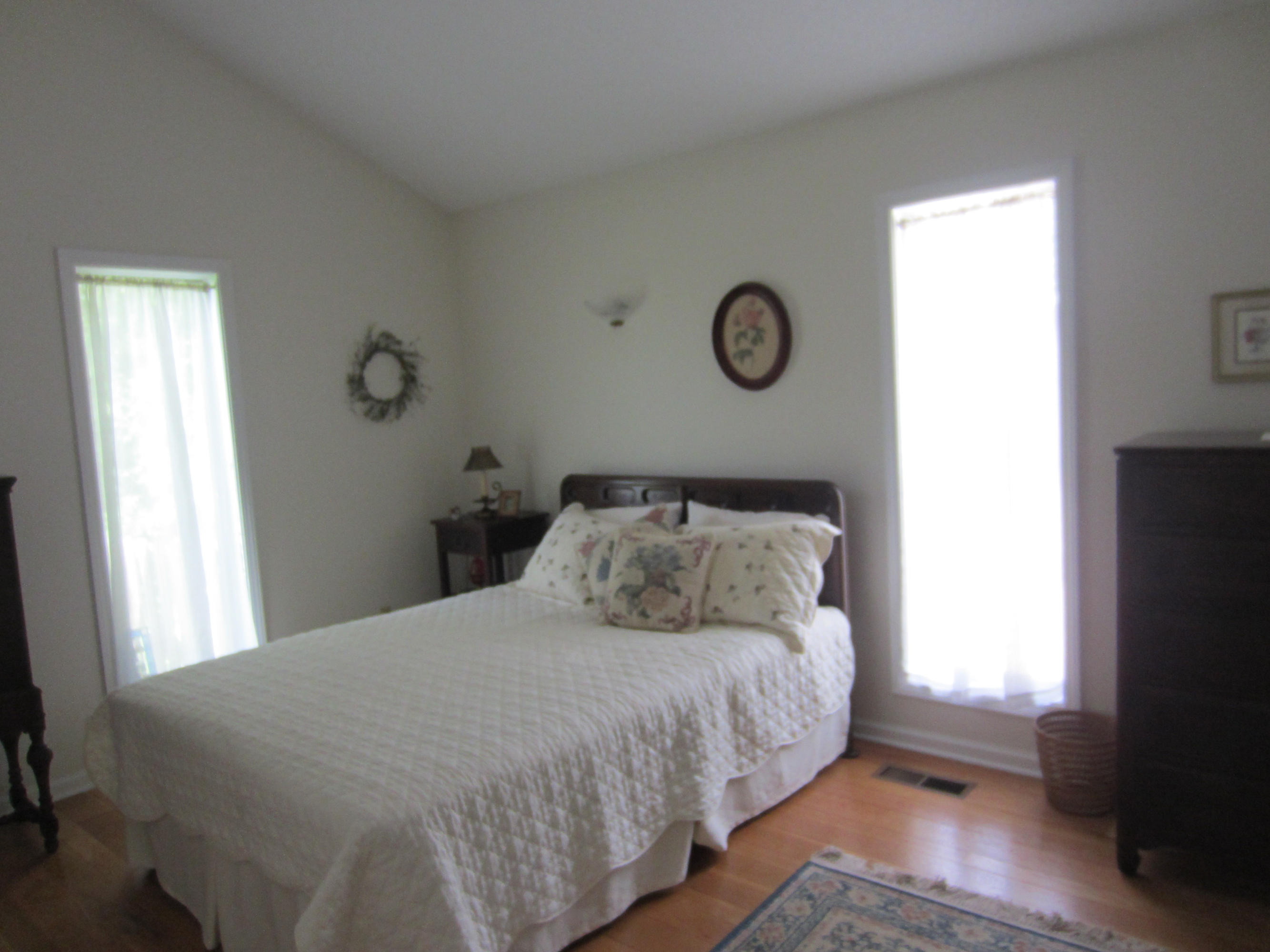 1379 Dogtown Road Ten Mile, TN 37880 - Photo 11 of 20 Bedroom 3, Hardwood Floors