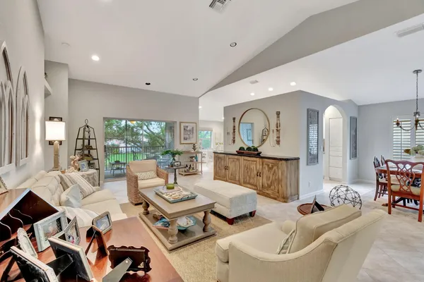 $4,500 | 7942 Laina Lane, Unit 4, Boynton Beach, FL 33437