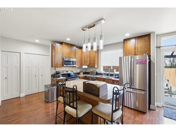$425,000 | 1798 Allea Drive, Eugene, OR 97404