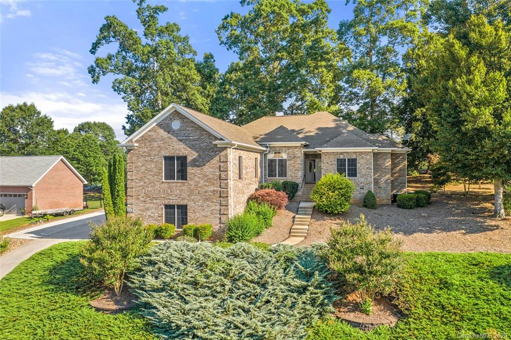 599 Players Ridge Road Hickory, NC 28601 - Photo 1 of 1 Gallery Image 1