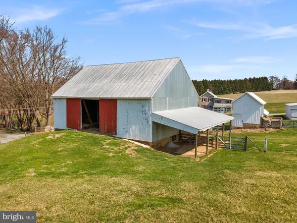 $720,000 | 18723 Upper Beckleysville Road, Hampstead, MD 21074