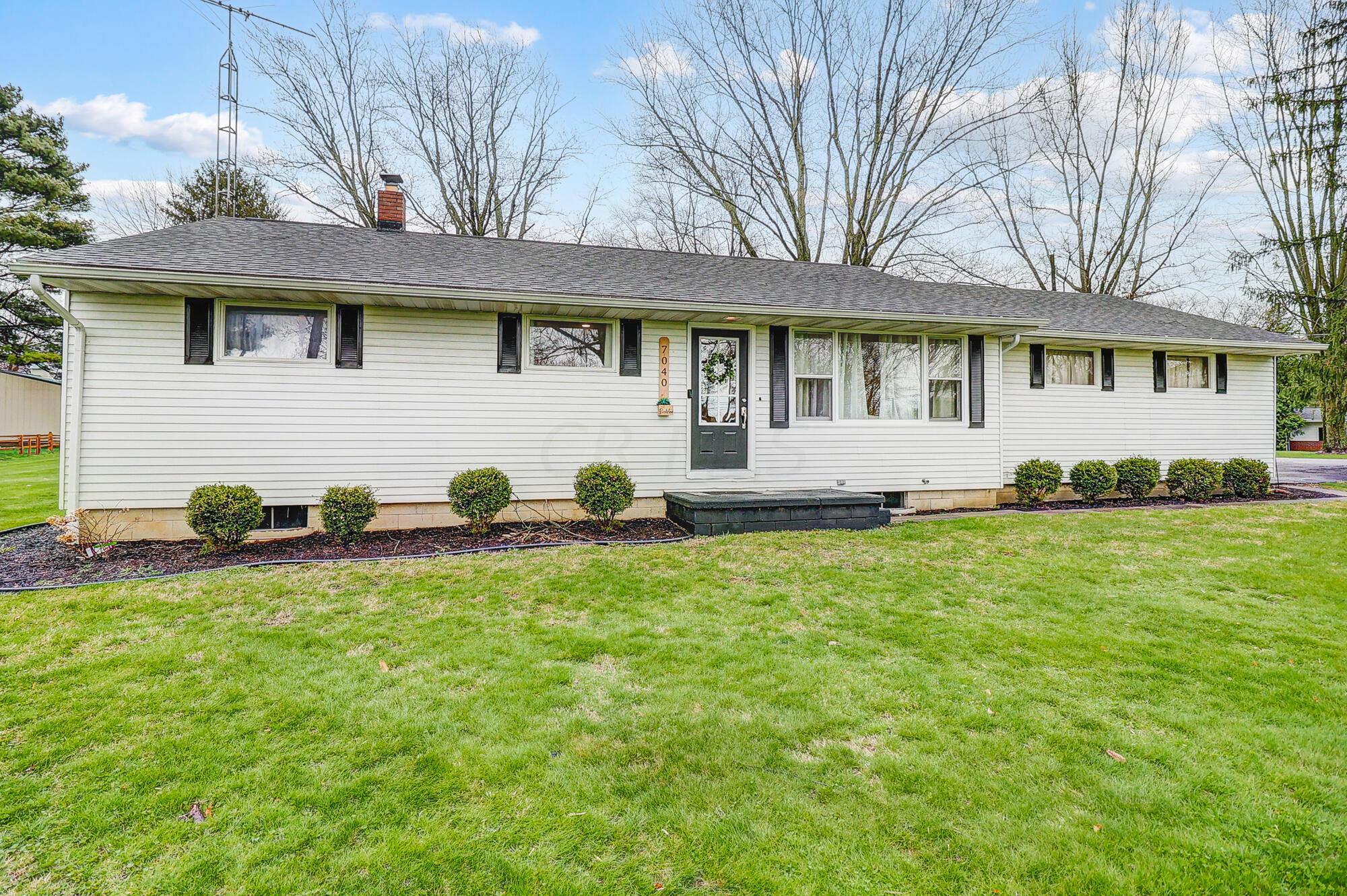 7040 Prospect-Dublin Road Prospect, OH 43342 - Photo 2 of 29 002