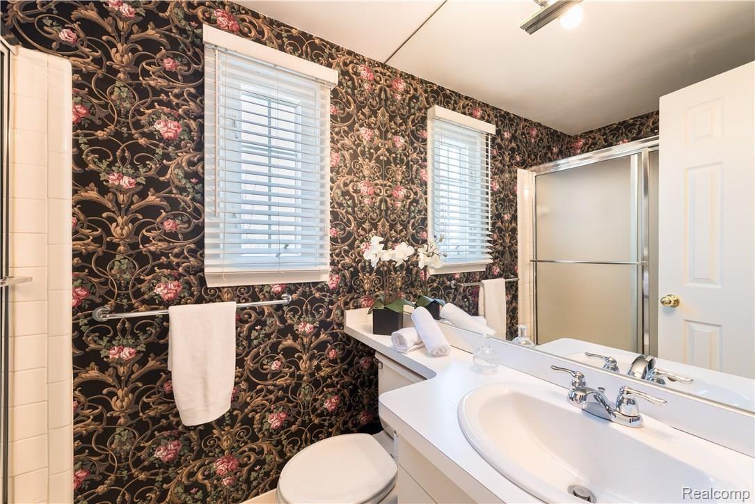 1646 Graefield Road Birmingham, MI 48009 - Photo 8 of 10 DSC_3968-HDR.jpg