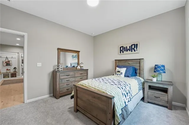 $727,900 | 4432 Tee Drive, Basehor, KS 66007