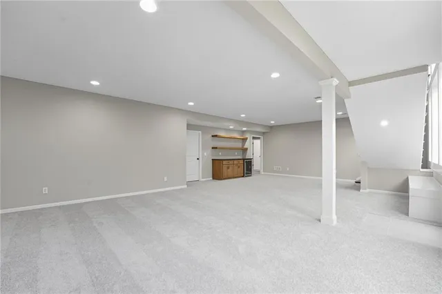 $727,900 | 4432 Tee Drive, Basehor, KS 66007