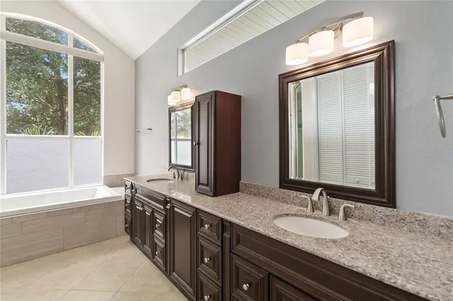 $5,200 | 5121 Timberview Terrace, Orlando, FL 32819