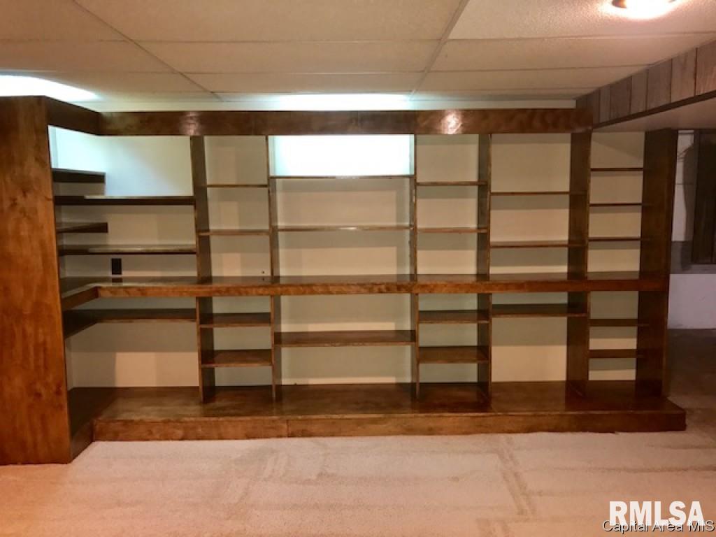 304 Walnut Valley Drive Springfield, IL 62707 - Photo 12 of 21