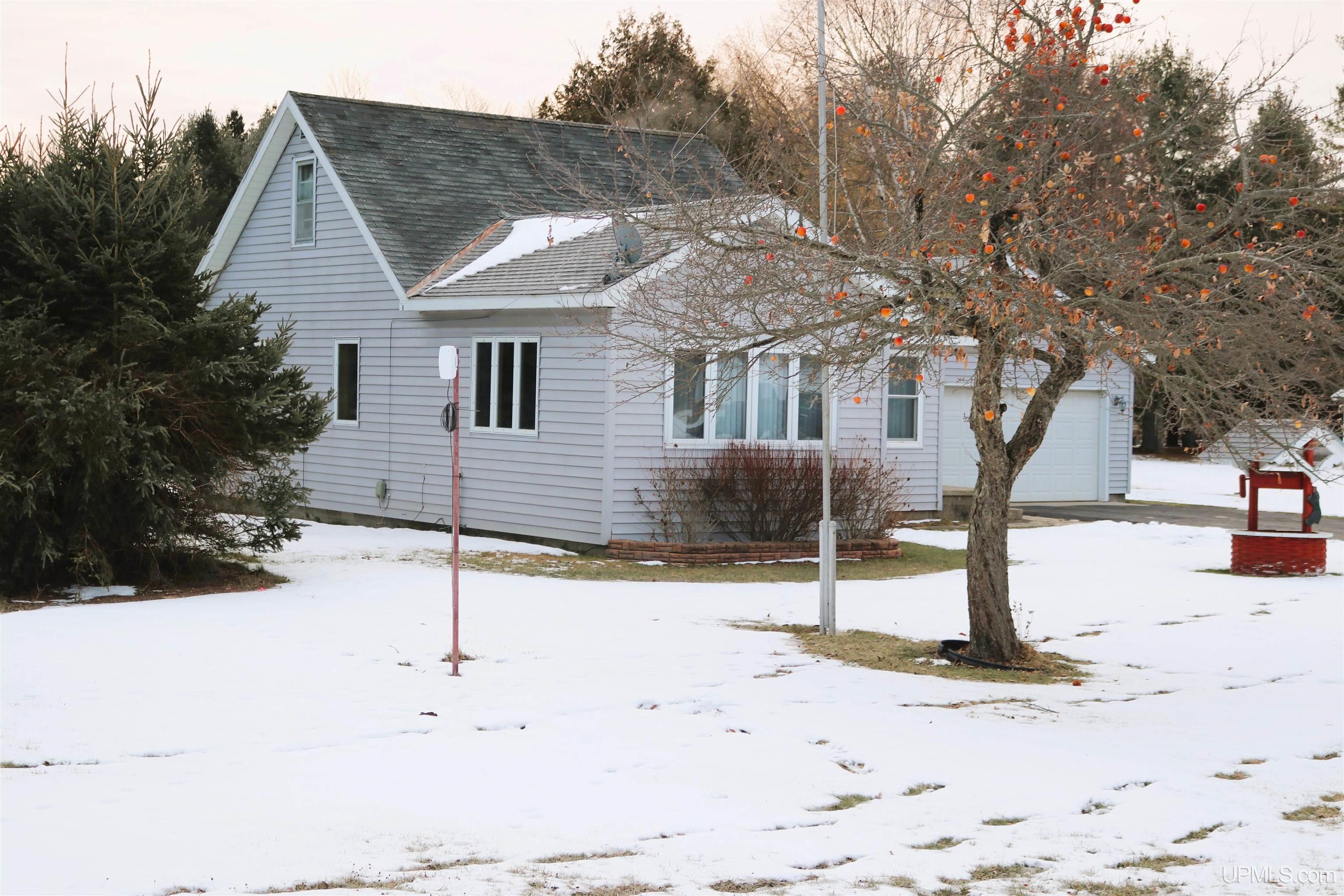 1174 North Gulliver Road Gulliver, MI 49840 - Photo 43 of 58