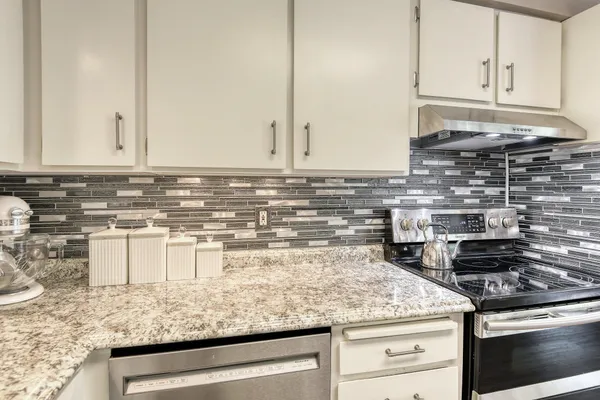 $510,000 | 1026 West Bellwood Drive, Spokane, WA 99218