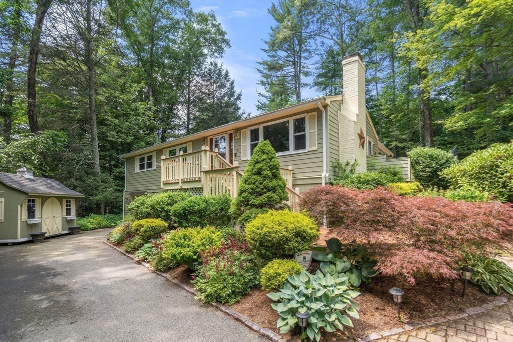 39 Whiting Road Oxford, MA 01540 - Photo 36 of 39