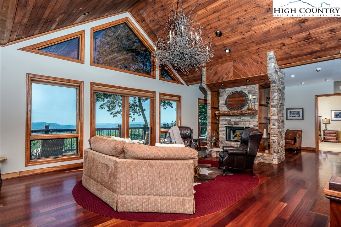 114 Raven Road Beech Mountain, NC 28604 - Photo 13 of 50 Gallery Image 13