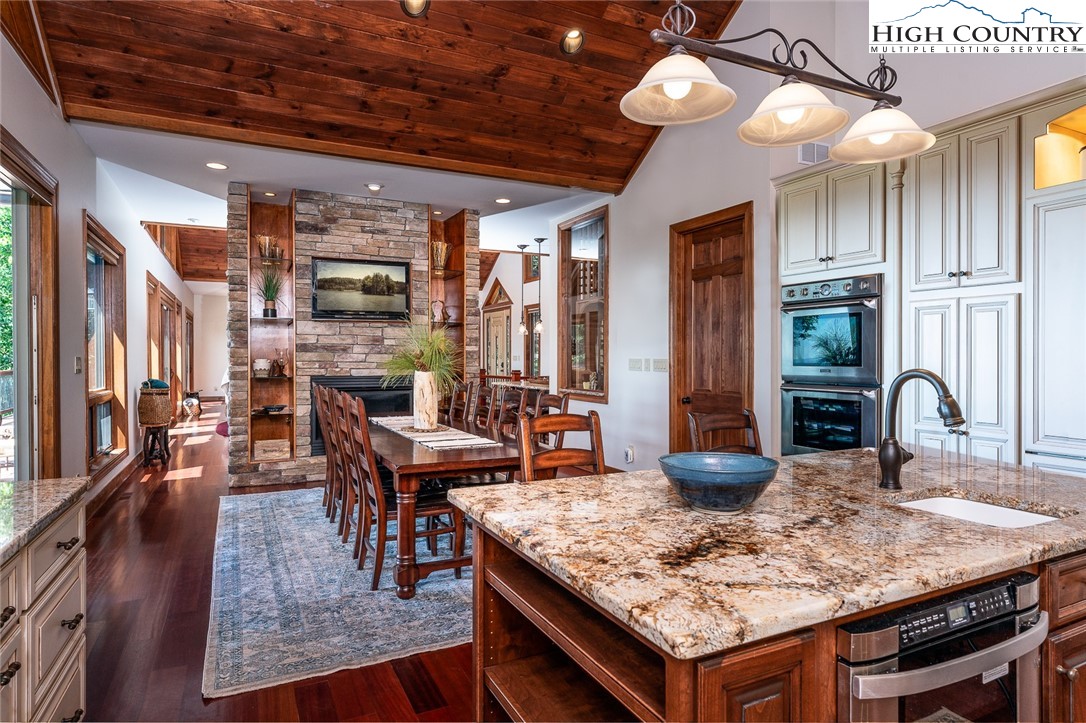 114 Raven Road Beech Mountain, NC 28604 - Photo 15 of 50 Gallery Image 15