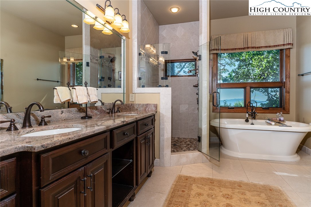 114 Raven Road Beech Mountain, NC 28604 - Photo 20 of 50 Gallery Image 20