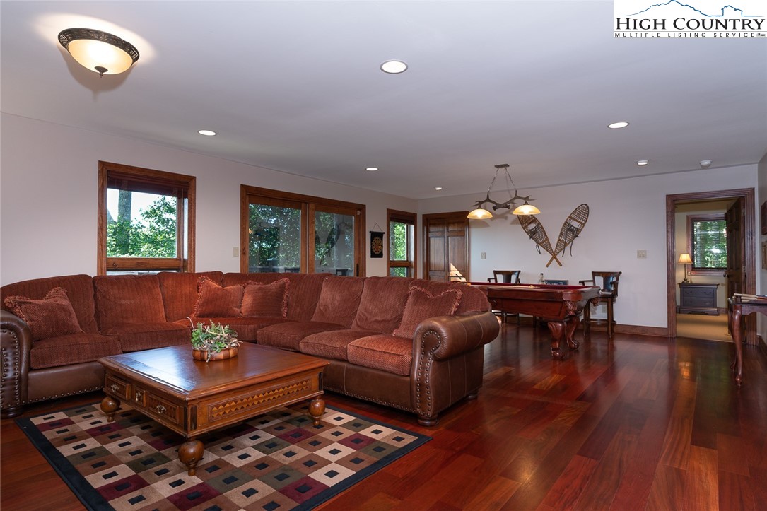 114 Raven Road Beech Mountain, NC 28604 - Photo 35 of 50 Gallery Image 35
