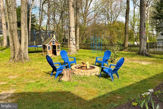 $1,085,000 | 2721 Oldewood Drive, Falls Church, VA 22043