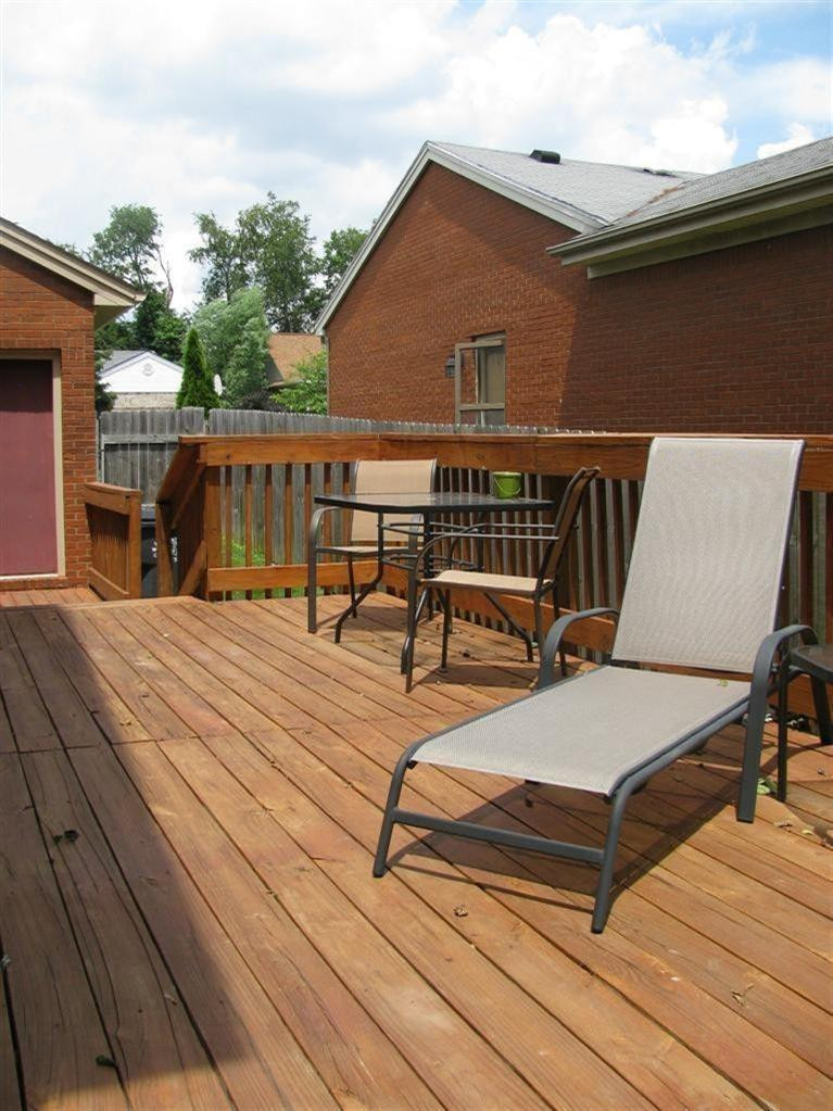 328 Stonegate Way Lexington, KY 40503 - Photo 40 of 44 Nice outdoor entertaining space for thos