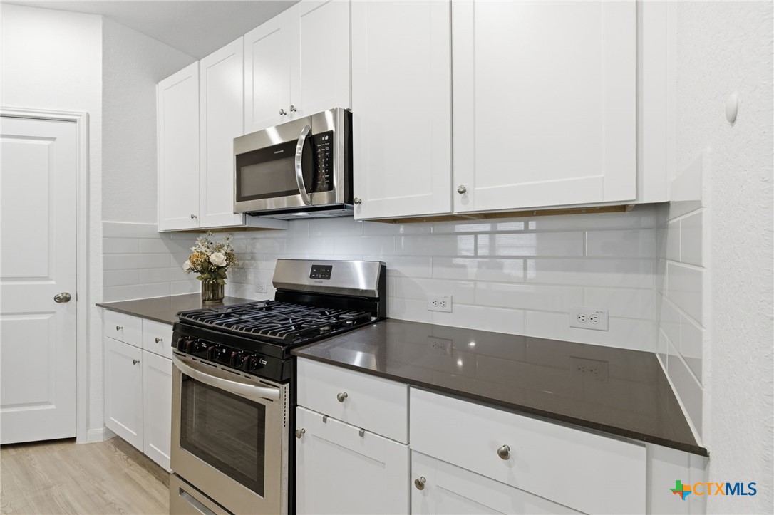 6067 Draw Loop Bulverde, TX 78163 - Photo 10 of 48