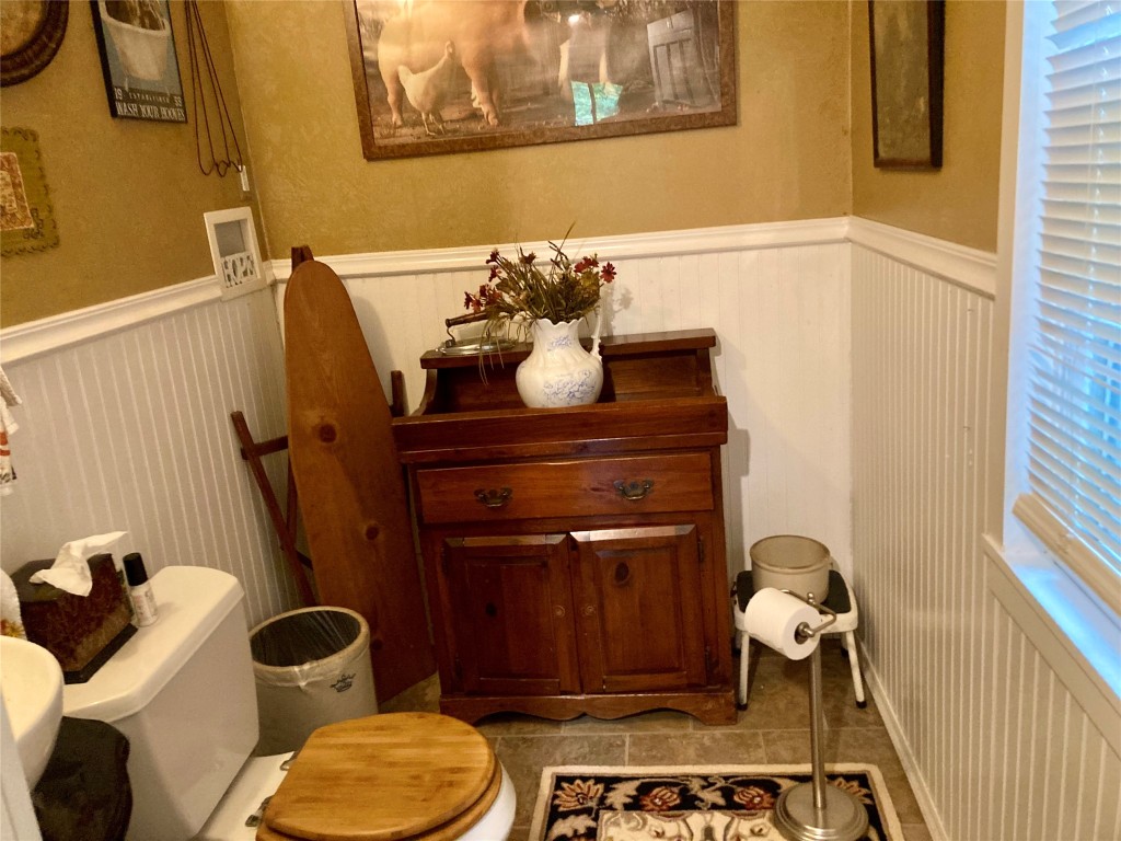 3847 Country Club Road Endicott, NY 13760 - Photo 15 of 25 Gallery Image 15